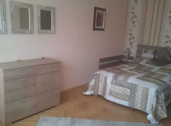 Дава се под наем Двустаен апартамент в София, Гео Милев - 75 кв.м за 373.83 € - Снимка #1