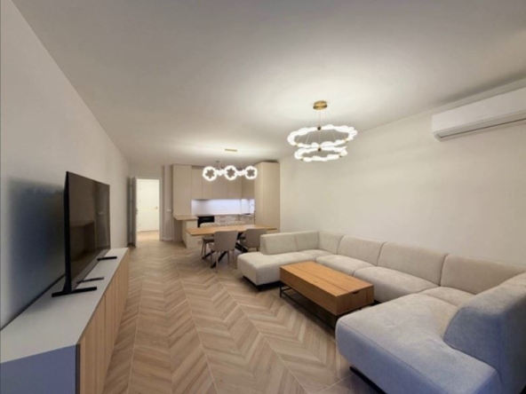 Дава се под наем Тристаен апартамент в София, Витоша - 127 кв.м за 996.03 € - Снимка #1