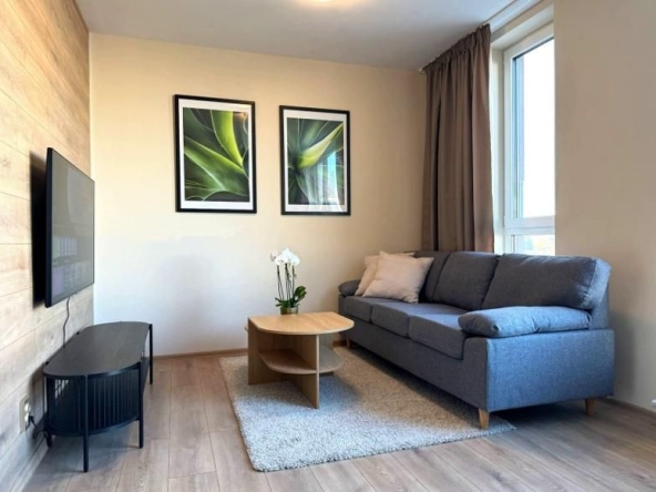 Дава се под наем Двустаен апартамент в София, Студентски град - 66 кв.м за 790 € - Снимка #1