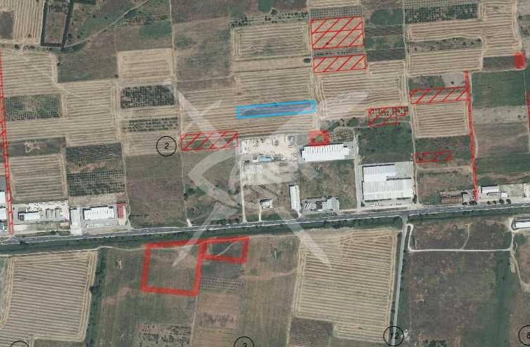 Парцел в София, Хладилника - 4909 кв.м за 27 €/кв.м - Снимка #1