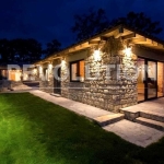 Дава се под наем Къща в к.к. Св.Св. Константин и Елена - 120 кв.м за 1595.79 € - Снимка #1