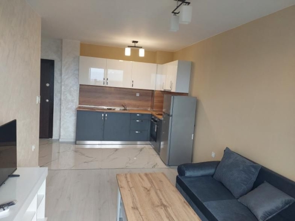 Дава се под наем Двустаен апартамент в Пловдив, Южен - 60 кв.м за 400 € - Снимка #1