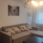 Дава се под наем Тристаен апартамент в Пловдив, Център - 76 кв.м за 224.4 € - Снимка #1