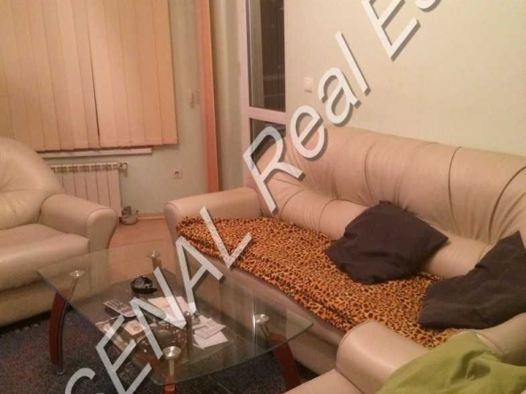 Дава се под наем Тристаен апартамент в София, Младост 1 - 108 кв.м за 550 € - Снимка #1