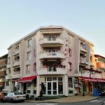 Дава се под наем Заведение в Китен - 100 кв.м за 9180 € - Снимка #1