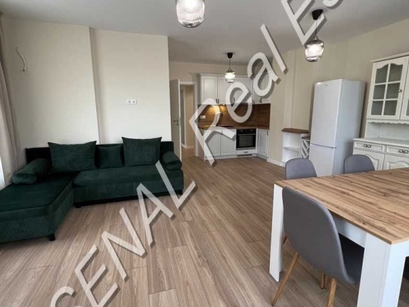 Дава се под наем Четиристаен апартамент в София, Редута - 125 кв.м за 1000 € - Снимка #1