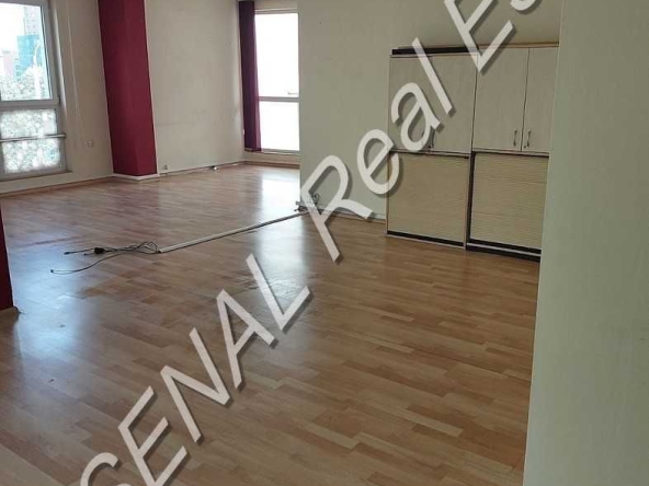 Дава се под наем Офис в София, Полигона - 115 кв.м за 750 € - Снимка #1