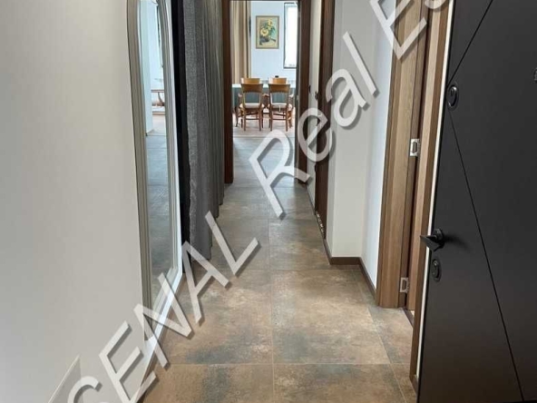 Дава се под наем Тристаен апартамент в София, Овча купел - 110 кв.м за 698.19 € - Снимка #1