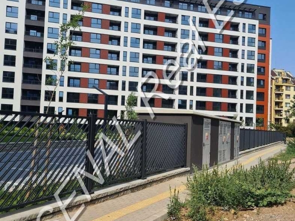 Тристаен апартамент в София, Зона Б-5-3 - 154 кв.м за 1629 €/кв.м - Снимка #1