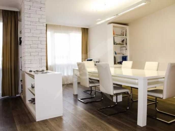Дава се под наем Офис в Пловдив, Мараша - 50 кв.м за 298.86 € - Снимка #1
