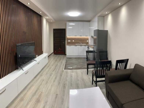 Дава се под наем Тристаен апартамент в София, Овча купел - 100 кв.м за 765 € - Снимка #1