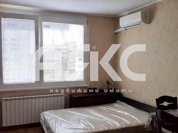 Дава се под наем Едностаен апартамент в София, Люлин 7 - 27 кв.м за 398.82 € - Снимка #1
