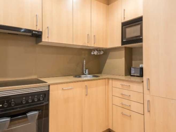 Дава се под наем Тристаен апартамент в Пловдив, Център - 76 кв.м за 229.5 € - Снимка #1
