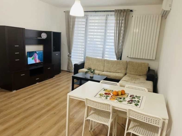 Дава се под наем Двустаен апартамент в София, Витоша - 65 кв.м за 617.1 € - Снимка #1