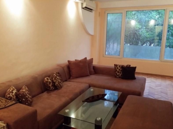 Дава се под наем Тристаен апартамент в София, Дружба 1 - 100 кв.м за 650 € - Снимка #1