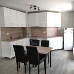 Дава се под наем Двустаен апартамент в Пловдив, Център - 70 кв.м за 325 € - Снимка #1