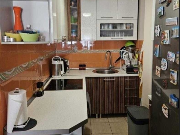 Дава се под наем Двустаен апартамент в Бургас, Възраждане - 58 кв.м за 193.8 € - Снимка #1