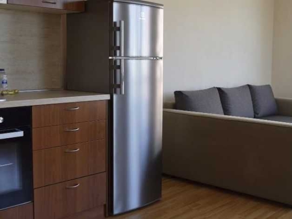 Дава се под наем Двустаен апартамент в София, Студентски град - 60 кв.м за 700 € - Снимка #1