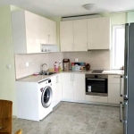 Дава се под наем Тристаен апартамент в Пловдив, Кючук Париж - 80 кв.м за 375 € - Снимка #1