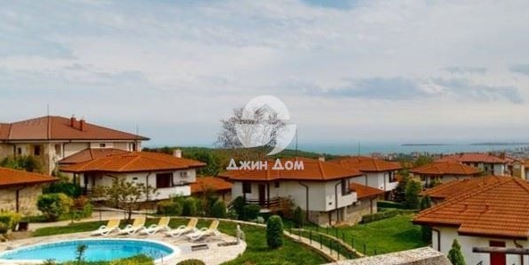 Двустаен апартамент в с. Кошарица, Област Бургас - 71 кв.м за 916 €/кв.м - Снимка #1