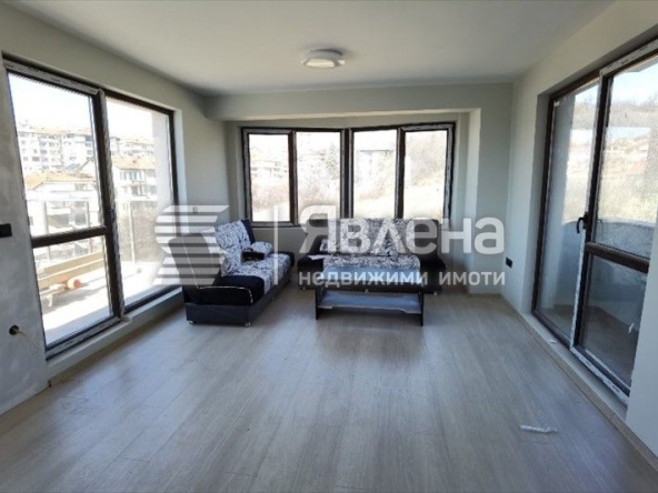 Тристаен апартамент в Благоевград, Широк център - 131 кв.м за 947 €/кв.м - Снимка #1