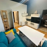 Дава се под наем Двустаен апартамент в Варна, Център - 55 кв.м за 500 € - Снимка #1