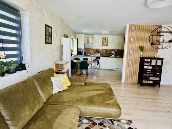 Къща в с. Борилово, Област Стара Загора - 100 кв.м за 1900 €/кв.м - Снимка #1