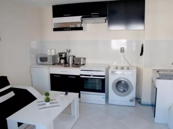 Дава се под наем Двустаен апартамент в Пловдив, Каменица 2 - 70 кв.м за 400 € - Снимка #1