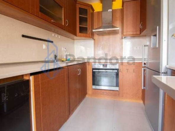Дава се под наем Тристаен апартамент в София, Витоша - 80 кв.м за 650 € - Снимка #1