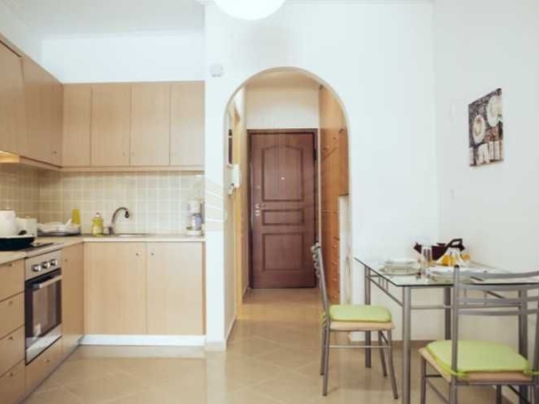 Дава се под наем Тристаен апартамент в Пловдив, Съдийски - 80 кв.м за 398.82 € - Снимка #1