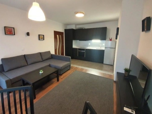 Дава се под наем Тристаен апартамент в София, Красно село - 105 кв.м за 510 € - Снимка #1