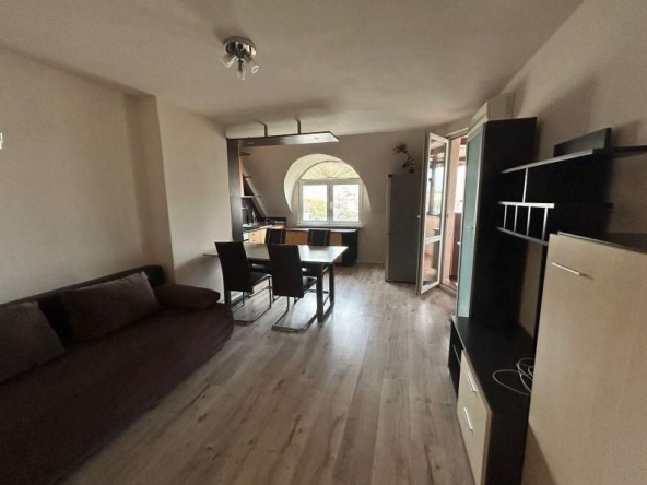 Дава се под наем Тристаен апартамент в Варна, Автогара - 70 кв.м за 450 € - Снимка #1
