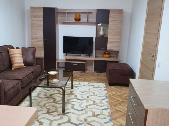 Дава се под наем Двустаен апартамент в Пловдив, Каменица 1 - 60 кв.м за 265.2 € - Снимка #1