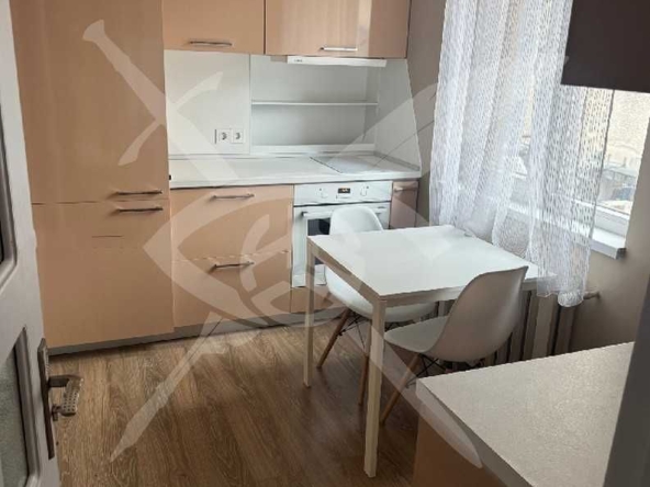 Дава се под наем Двустаен апартамент в София, Център - 55 кв.м за 747.66 € - Снимка #1