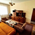 Дава се под наем Тристаен апартамент в Бургас, Център - 90 кв.м за 229.5 € - Снимка #1