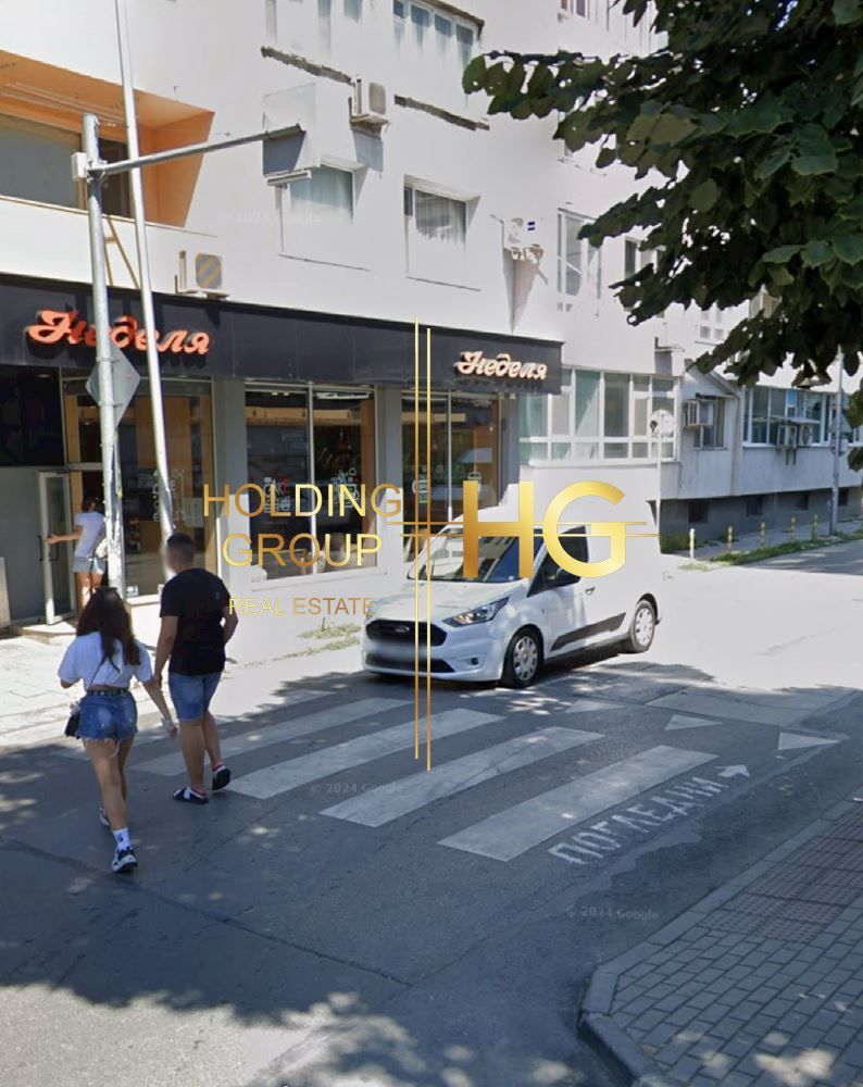 Тристаен апартамент в Варна, Общината - 80 кв.м за 2750 €/кв.м - Снимка #1