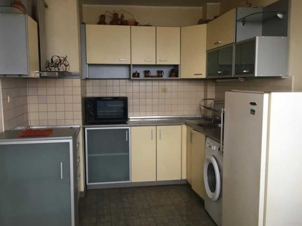 Дава се под наем Двустаен апартамент в Пловдив, Старият град - 65 кв.м за 244.8 € - Снимка #1