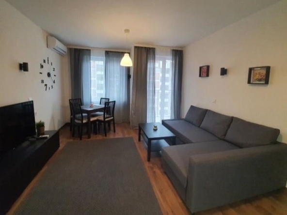 Дава се под наем Тристаен апартамент в София, Красно село - 105 кв.м за 561 € - Снимка #1