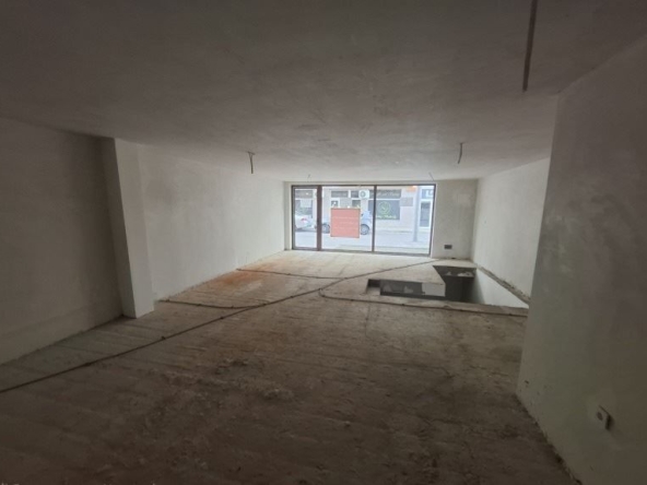 Магазин в София, Надежда 3 - 100 кв.м за 1071 €/кв.м - Снимка #1