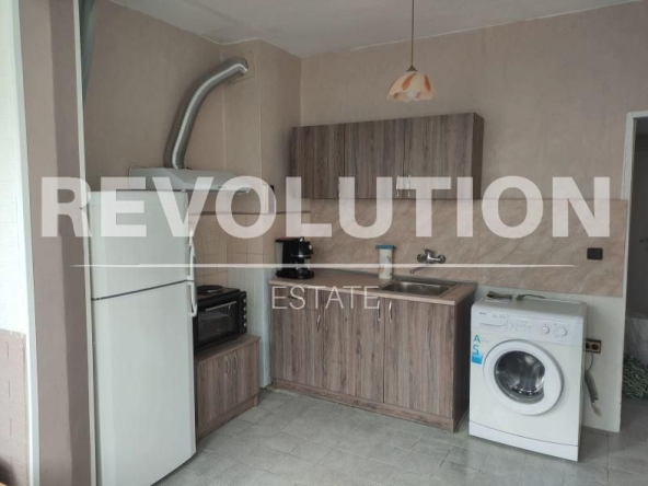 Дава се под наем Двустаен апартамент в Варна, Левски - 45 кв.м за 375 € - Снимка #1