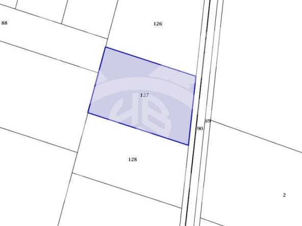 Земеделски имот в с. Брестник, Област Пловдив -  кв.м за 17213 €/дка - Снимка #1