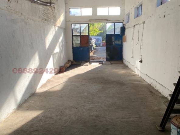 Дава се под наем Промишлена сграда в Варна, Възраждане 3 - 60 кв.м за 433.5 € - Снимка #1