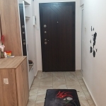 Дава се под наем Двустаен апартамент в Разград, Орел - 64 кв.м за 348.84 € - Снимка #1