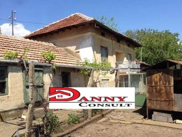 Къща в с. Горна Липница, Област Велико Търново - 100 кв.м за 110 €/кв.м - Снимка #1