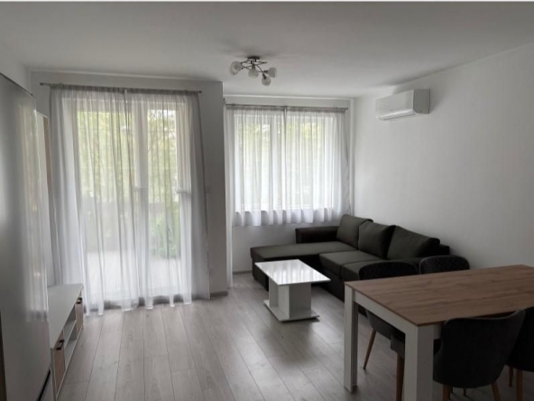 Дава се под наем Двустаен апартамент в София, Надежда 4 - 67 кв.м за 649 € - Снимка #1