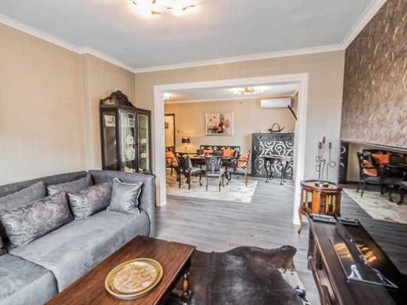 Дава се под наем Двустаен апартамент в София, Яворов - 83 кв.м за 548.25 € - Снимка #1