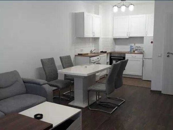 Двустаен апартамент в София, Банишора - 72 кв.м за 1737 €/кв.м - Снимка #1