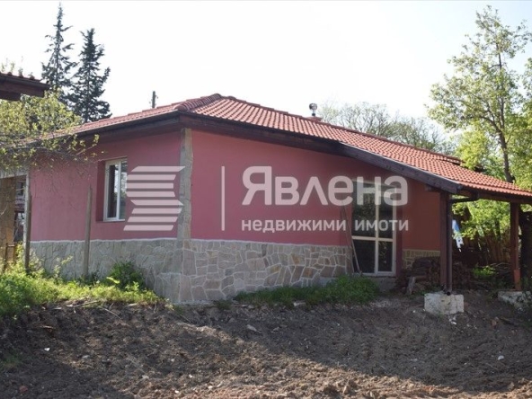 Къща в с. Бродилово, Област Бургас - 65 кв.м за 1231 €/кв.м - Снимка #1