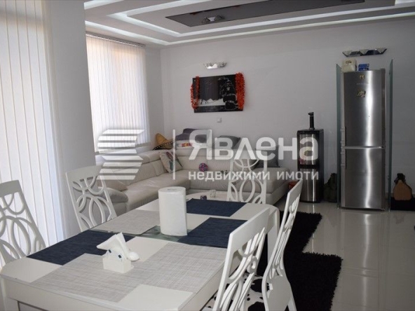 Двустаен апартамент в Царево - 108 кв.м за 963 €/кв.м - Снимка #1