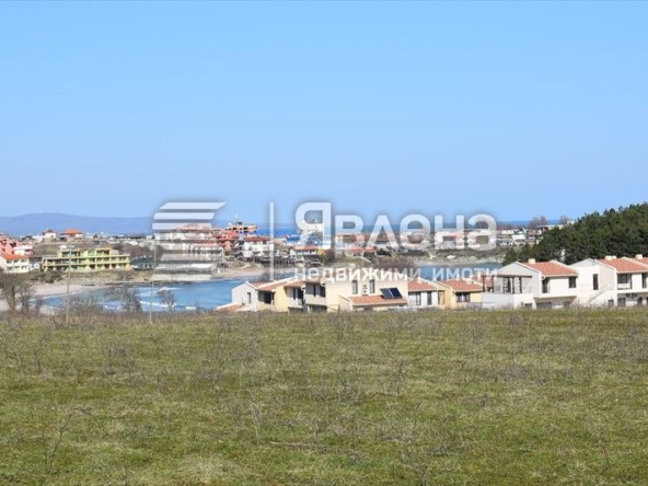 Парцел в Царево - 4540 кв.м за 30 €/кв.м - Снимка #1